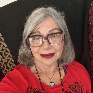 Meet your Posher, Bonnie a.